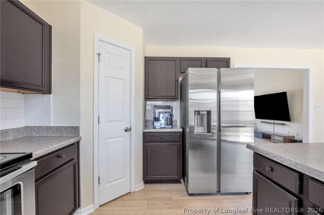 2544 Hunting Bow Drive, Hope Mills, NC 28348