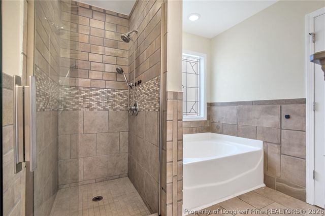 2544 Hunting Bow Drive, Hope Mills, NC 28348