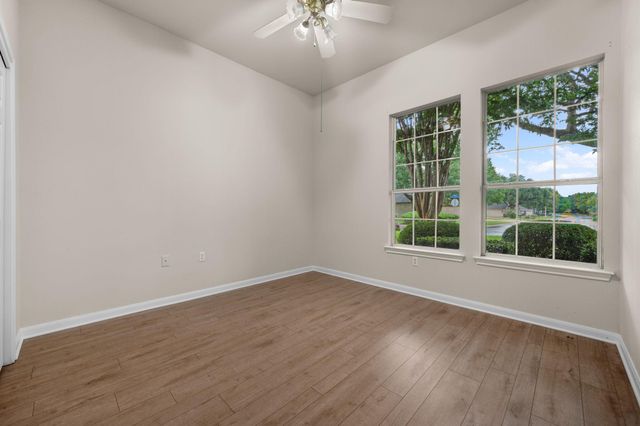 133 Crystal Springs DR, Georgetown, TX 78633