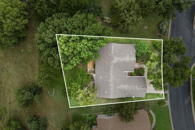 133 Crystal Springs DR, Georgetown, TX 78633