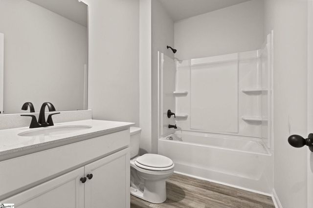 6 Torwood Street, Fountain Inn, SC 29644