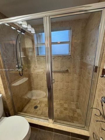 610 SE 22nd Lane, Homestead, FL 33033