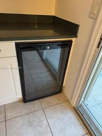 610 SE 22nd Lane, Homestead, FL 33033