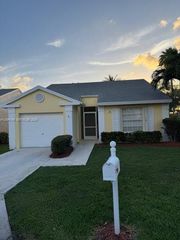 610 SE 22nd Lane, Homestead, FL 33033