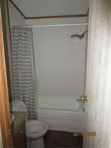 769 EAST MEADE Road, Pollock, LA 71467