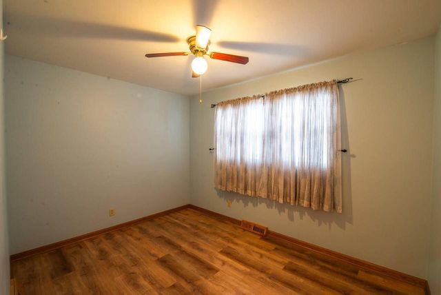 110 Toms AVENUE, Twin Lakes, WI 53181