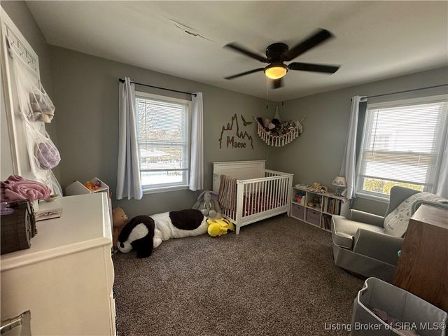 612 E Daisy Lane, New Albany, IN 47150