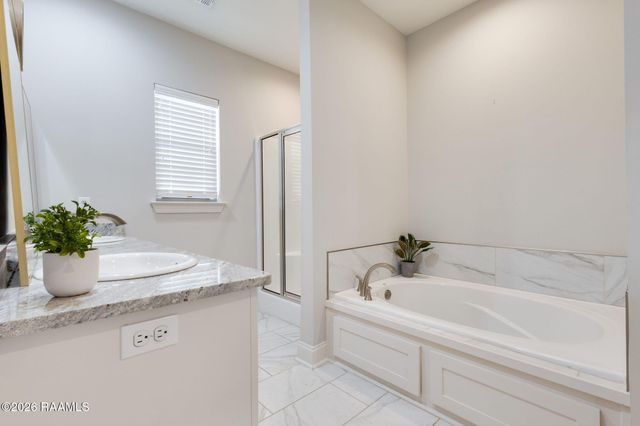 146 Luxford Way, Carencro, LA 70520