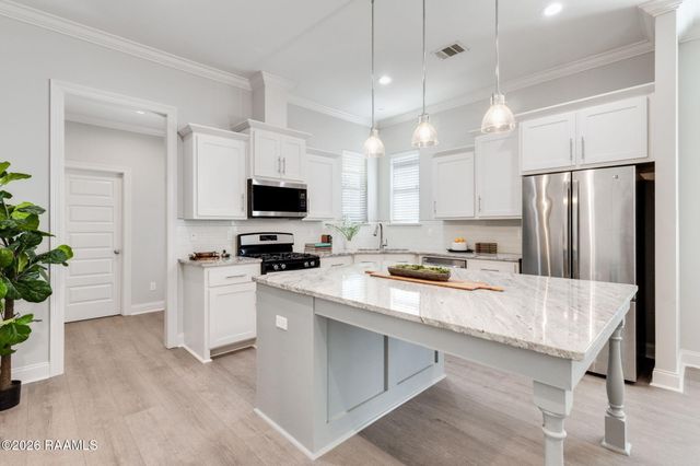 146 Luxford Way, Carencro, LA 70520