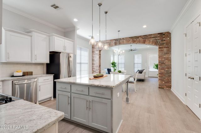 146 Luxford Way, Carencro, LA 70520