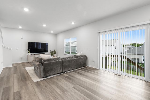 468 Faulkner Drive, Lithopolis, OH 43136