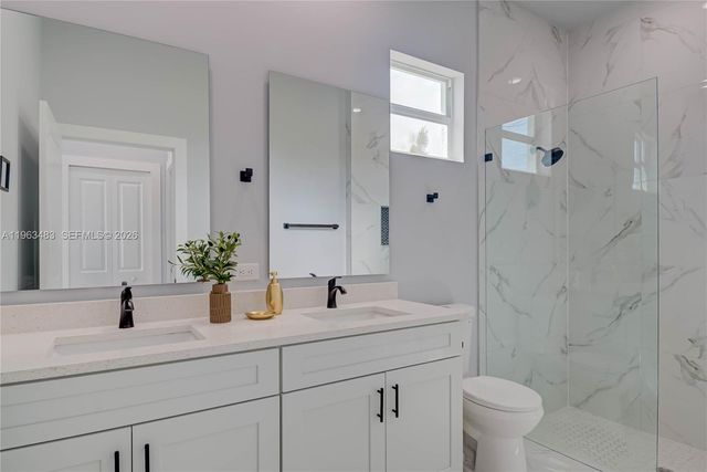 3121 71th St W, Lehigh Acres, FL 33971