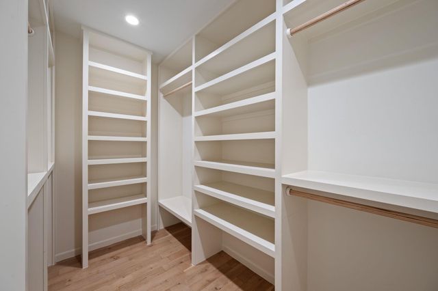 2111 Teakwood DR, Austin, TX 78757