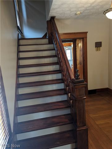 125 N Bentley Avenue, Niles, OH 44446
