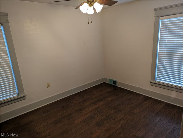 125 N Bentley Avenue, Niles, OH 44446
