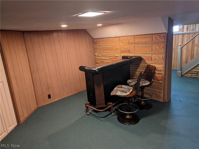 125 N Bentley Avenue, Niles, OH 44446