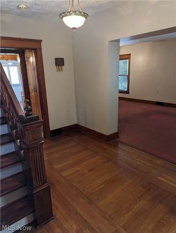 125 N Bentley Avenue, Niles, OH 44446