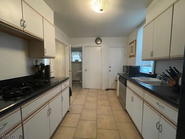 356 3Rd St, Clifton City, NJ 07011