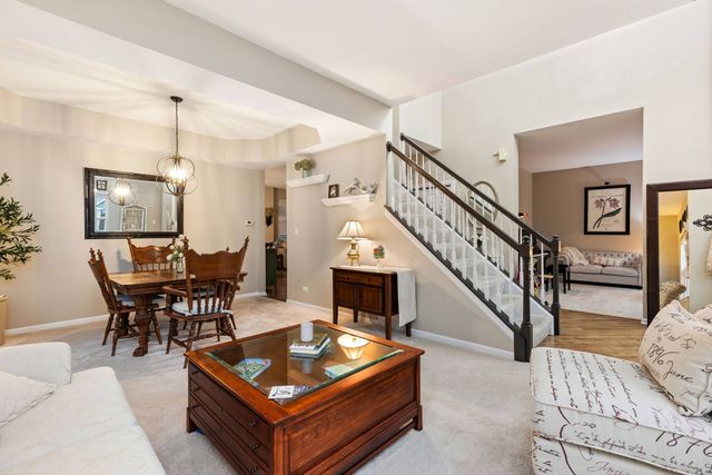 202 Mill Street, Batavia, IL 60510