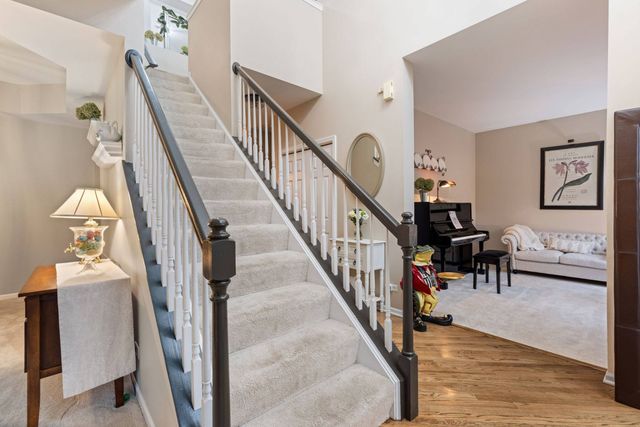 202 Mill Street, Batavia, IL 60510