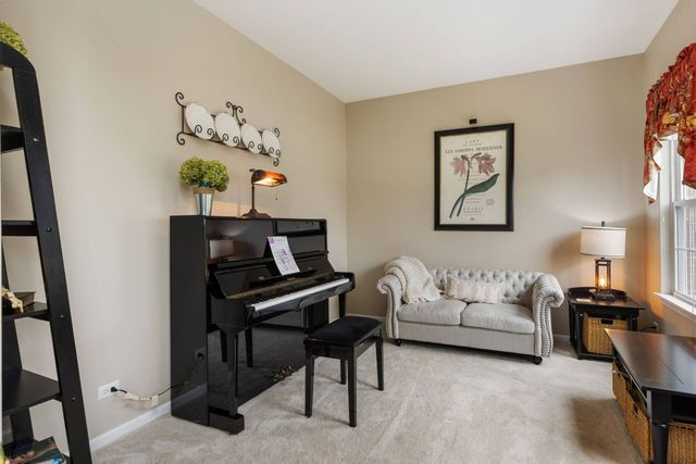 202 Mill Street, Batavia, IL 60510