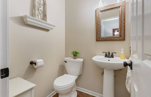 202 Mill Street, Batavia, IL 60510