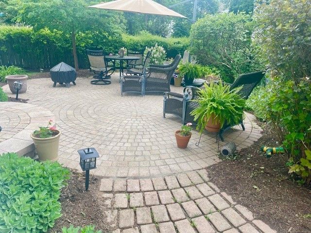 202 Mill Street, Batavia, IL 60510