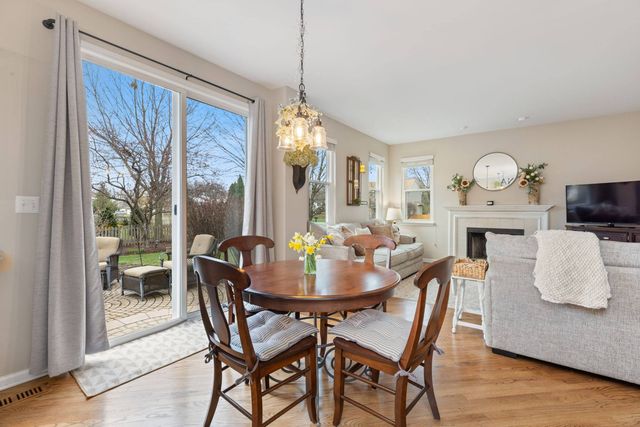 202 Mill Street, Batavia, IL 60510