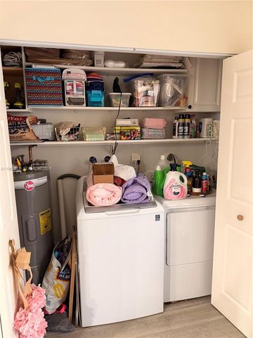 1711 W 58th St B-30, Hialeah, FL 33012