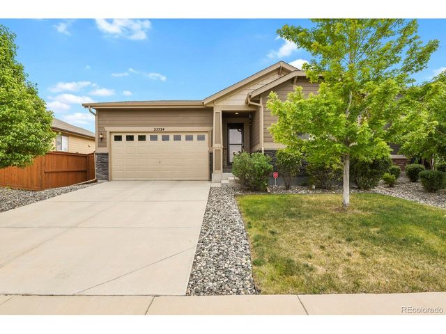 25524 E Byers Dr, Aurora, CO 80018