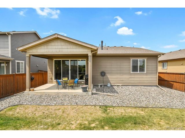 25524 E Byers Dr, Aurora, CO 80018