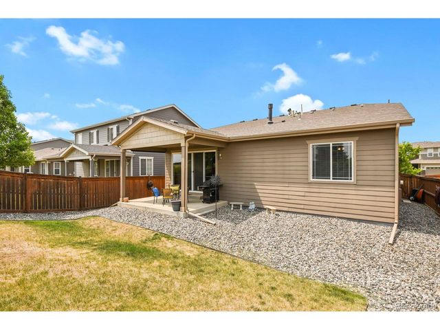 25524 E Byers Dr, Aurora, CO 80018