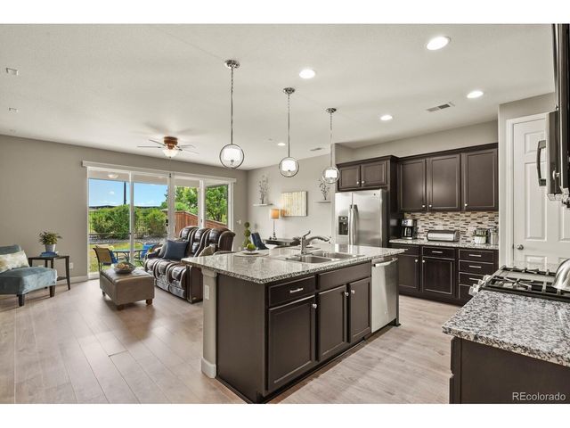 25524 E Byers Dr, Aurora, CO 80018