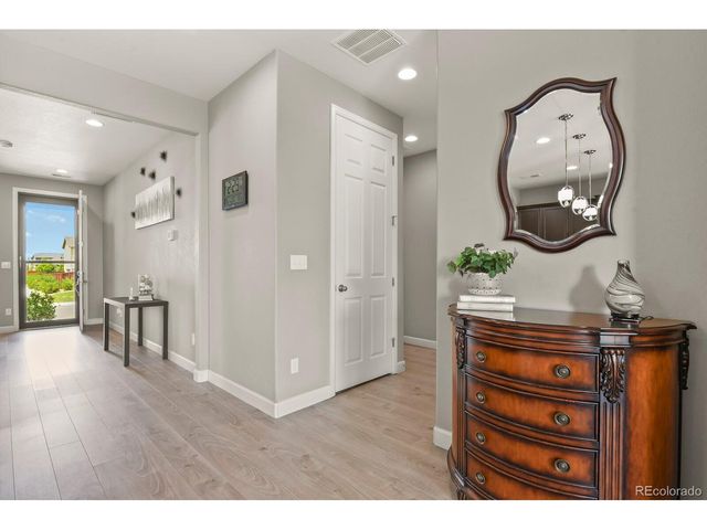 25524 E Byers Dr, Aurora, CO 80018