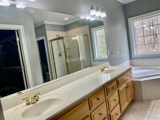 2645 Foxmore Circle, Dalton, GA 30720