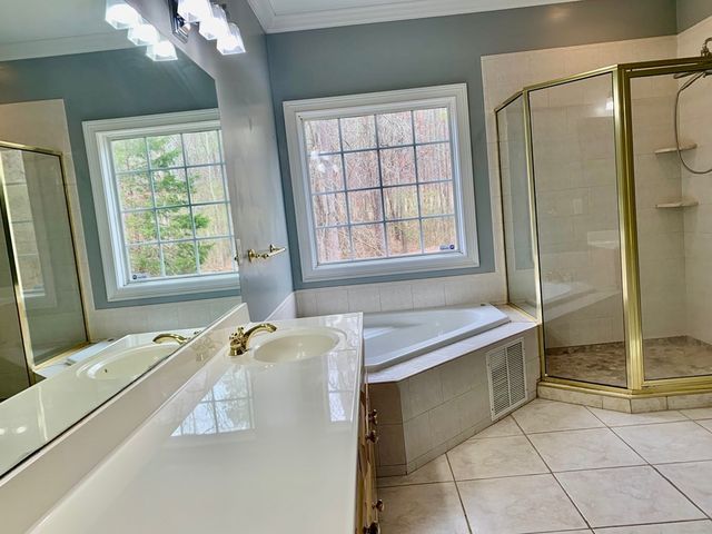 2645 Foxmore Circle, Dalton, GA 30720