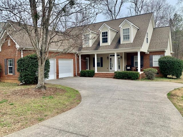 2645 Foxmore Circle, Dalton, GA 30720