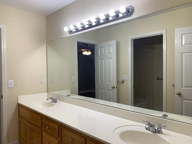 2645 Foxmore Circle, Dalton, GA 30720