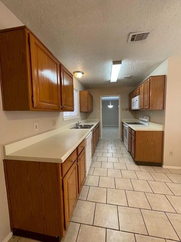 2126 Collingsfield Drive, Sugar Land, TX 77478