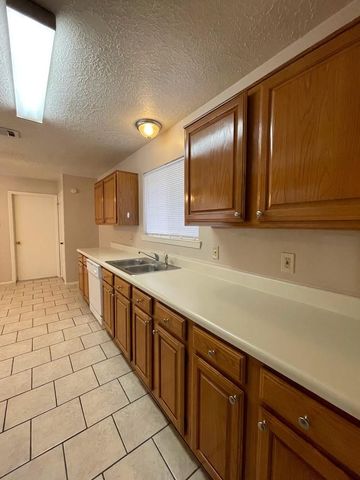 2126 Collingsfield Drive, Sugar Land, TX 77478