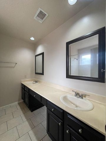 2126 Collingsfield Drive, Sugar Land, TX 77478