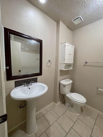 2126 Collingsfield Drive, Sugar Land, TX 77478