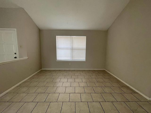 2126 Collingsfield Drive, Sugar Land, TX 77478