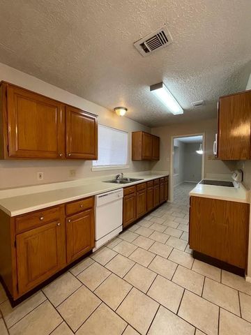 2126 Collingsfield Drive, Sugar Land, TX 77478