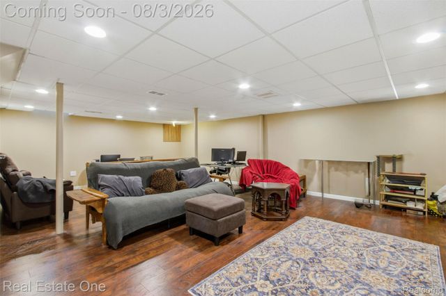 26560 Wilson Drive, Dearborn Heights, MI 48127
