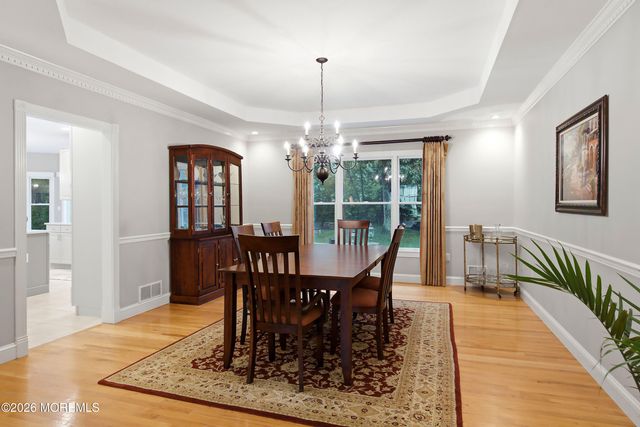 338 Valley View Circle, Freehold, NJ 07728