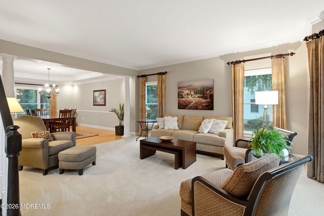 338 Valley View Circle, Freehold, NJ 07728