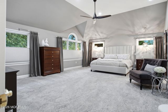 338 Valley View Circle, Freehold, NJ 07728