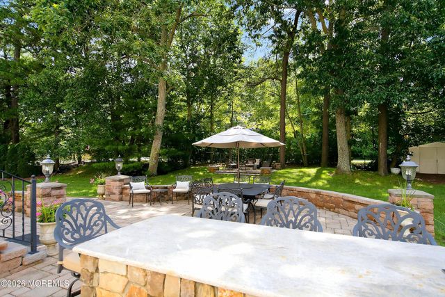 338 Valley View Circle, Freehold, NJ 07728