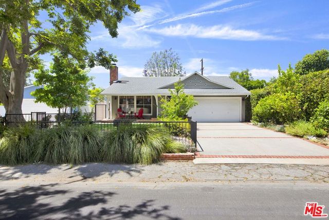 4519 Camellia Avenue, Studio City, CA 91602